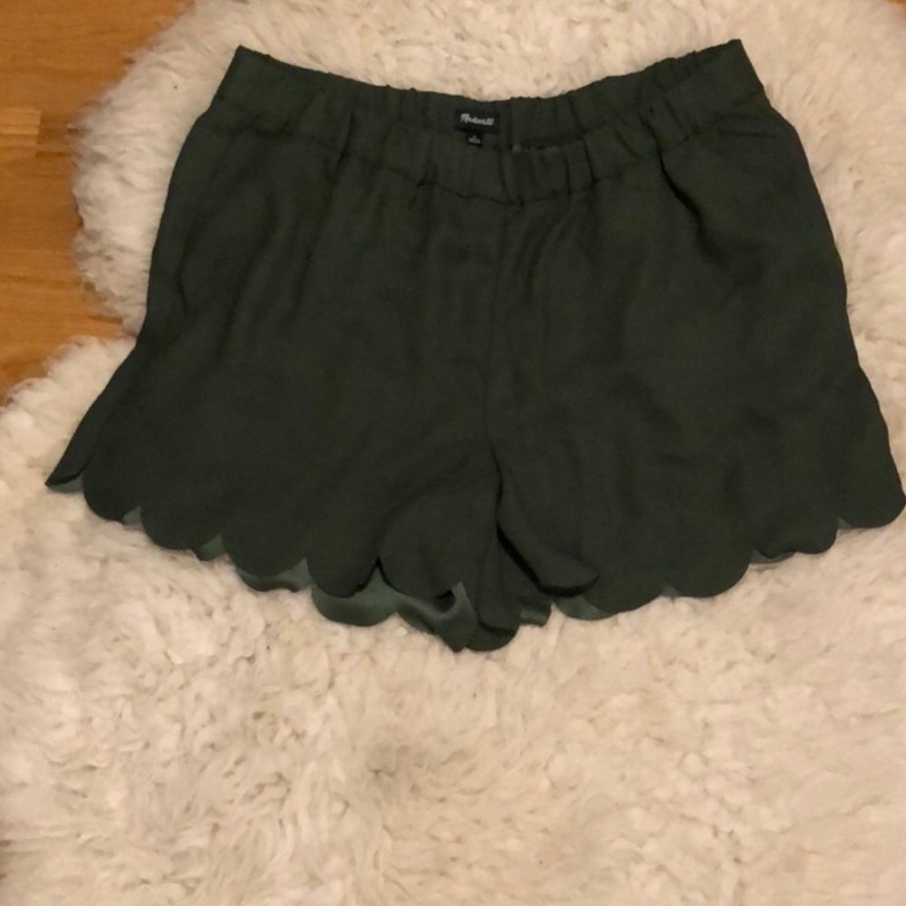 MADEWELL GREEN SCALLOP SHORTS